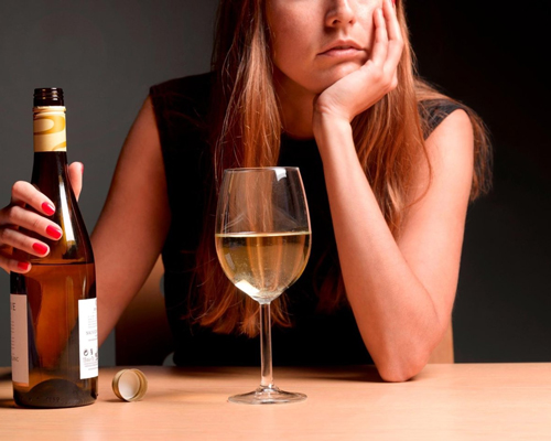 Анонимное лечение женского алкоголизма в Верхней Салде